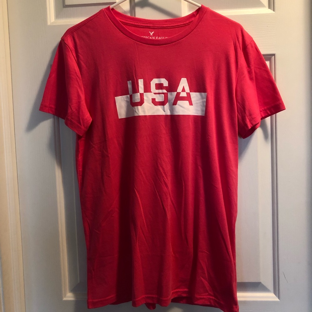 American Eagle men’s short sleeve